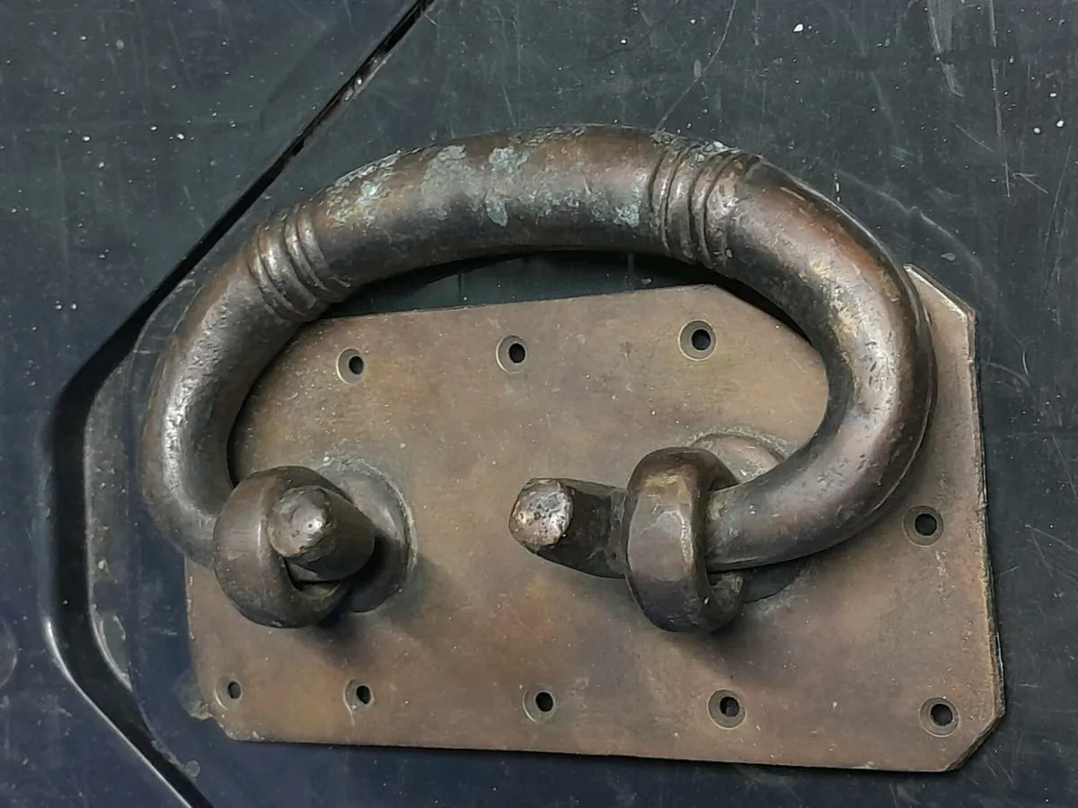 Bronze handle - Image 2