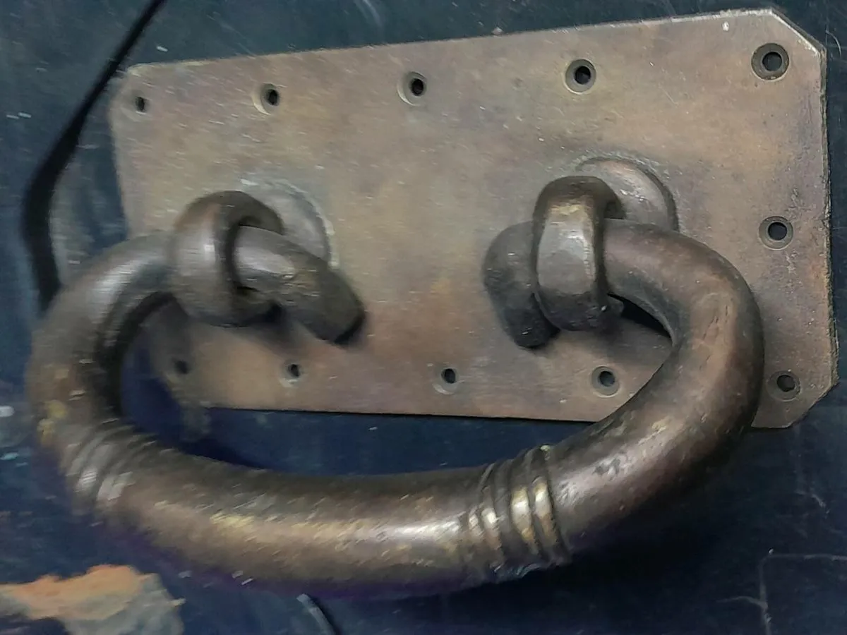 Bronze handle - Image 3