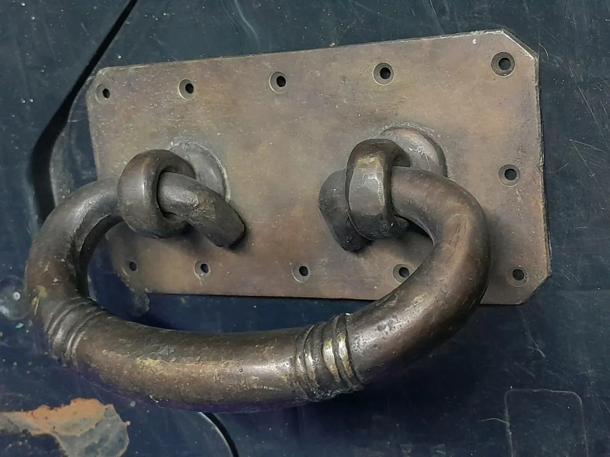 Bronze handle - Image 4