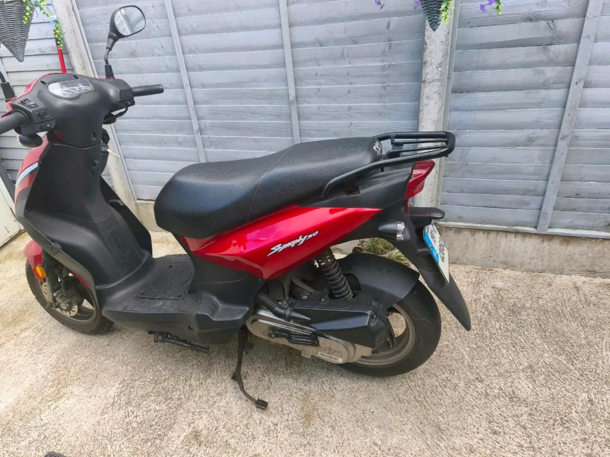 Moped - Image 4