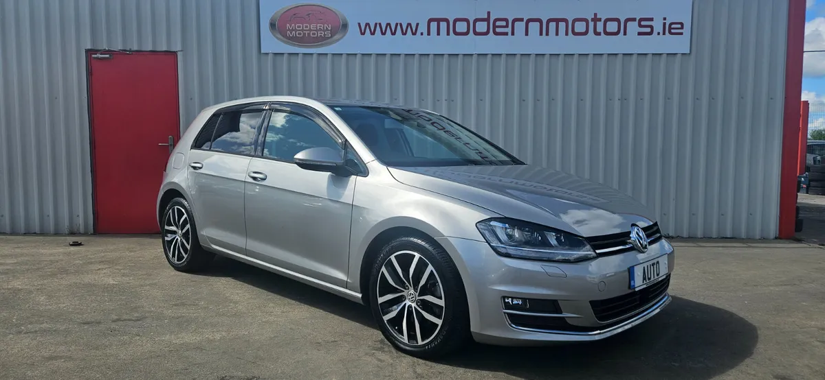 Volkswagen Golf auto 1.4 highline tsi dsg low kms - Image 1
