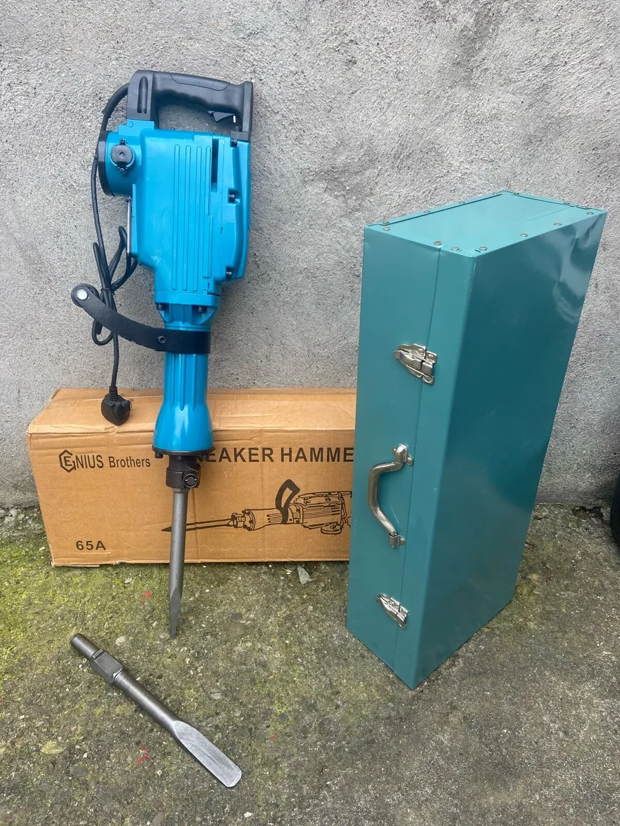 Kango hammer FREE DELIVERY - Image 1
