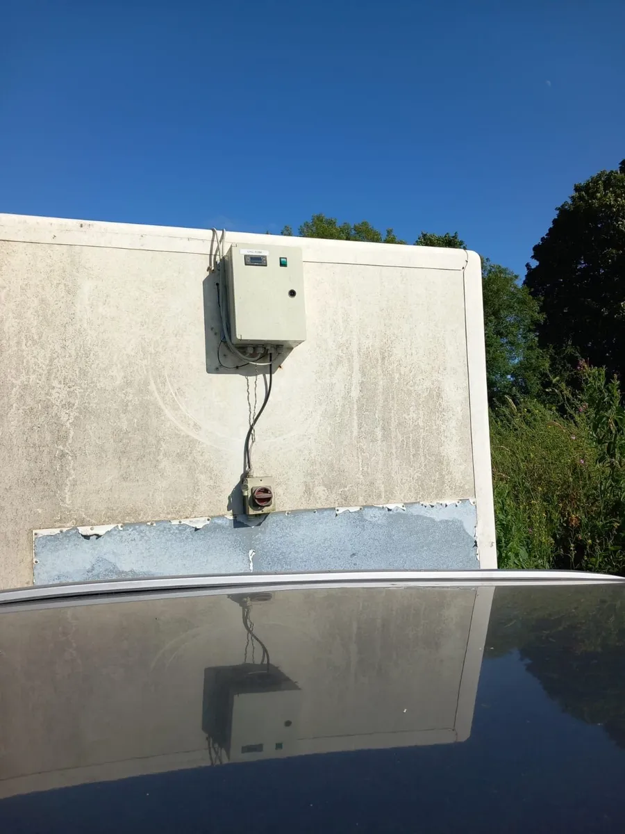 Condensing Unit, Fans & Control Unit - Image 1