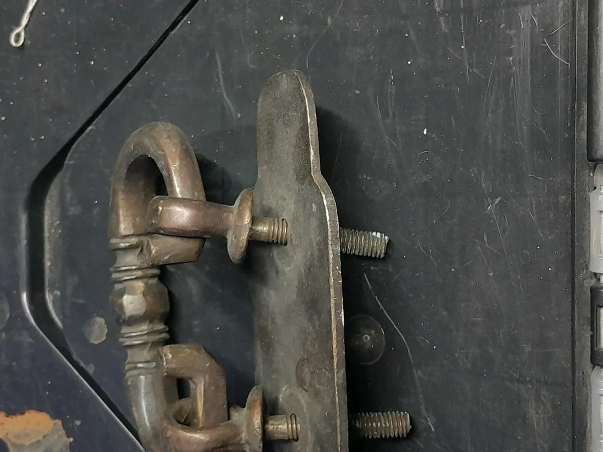Bronze handle - Image 2