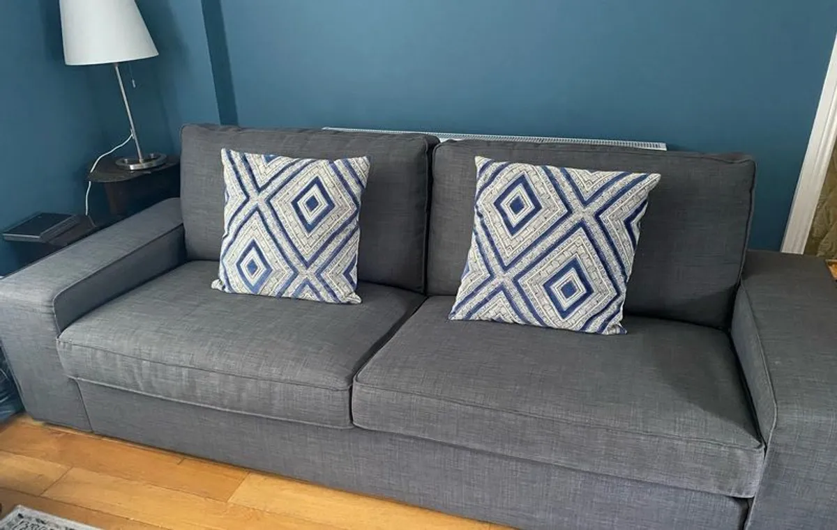 3 seater Sofa for sale - Image 3