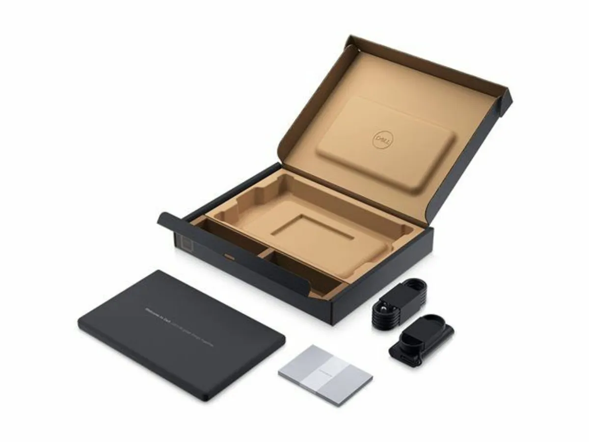 New Laptop: Dell Latitude 3550, still in the box - Image 3