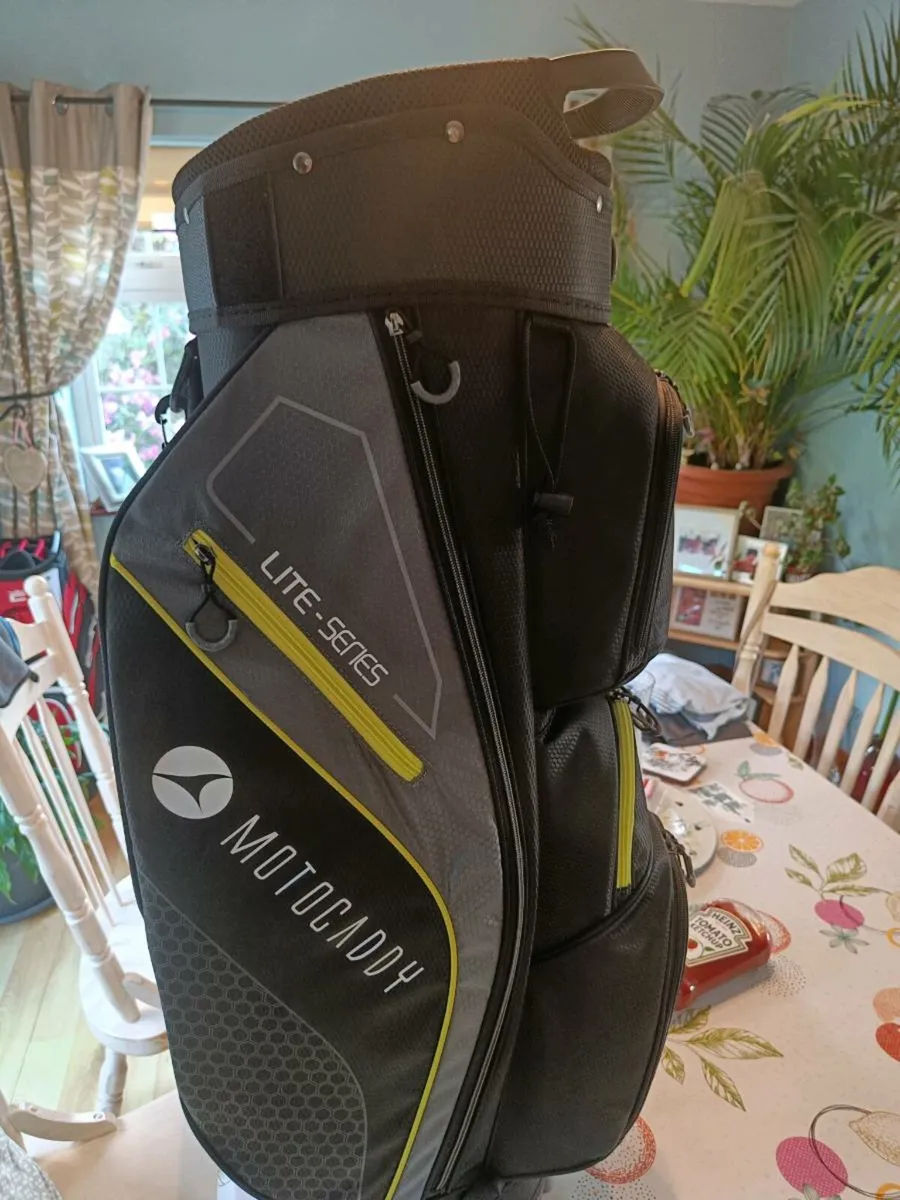 Motocaddy cart bag - Image 3