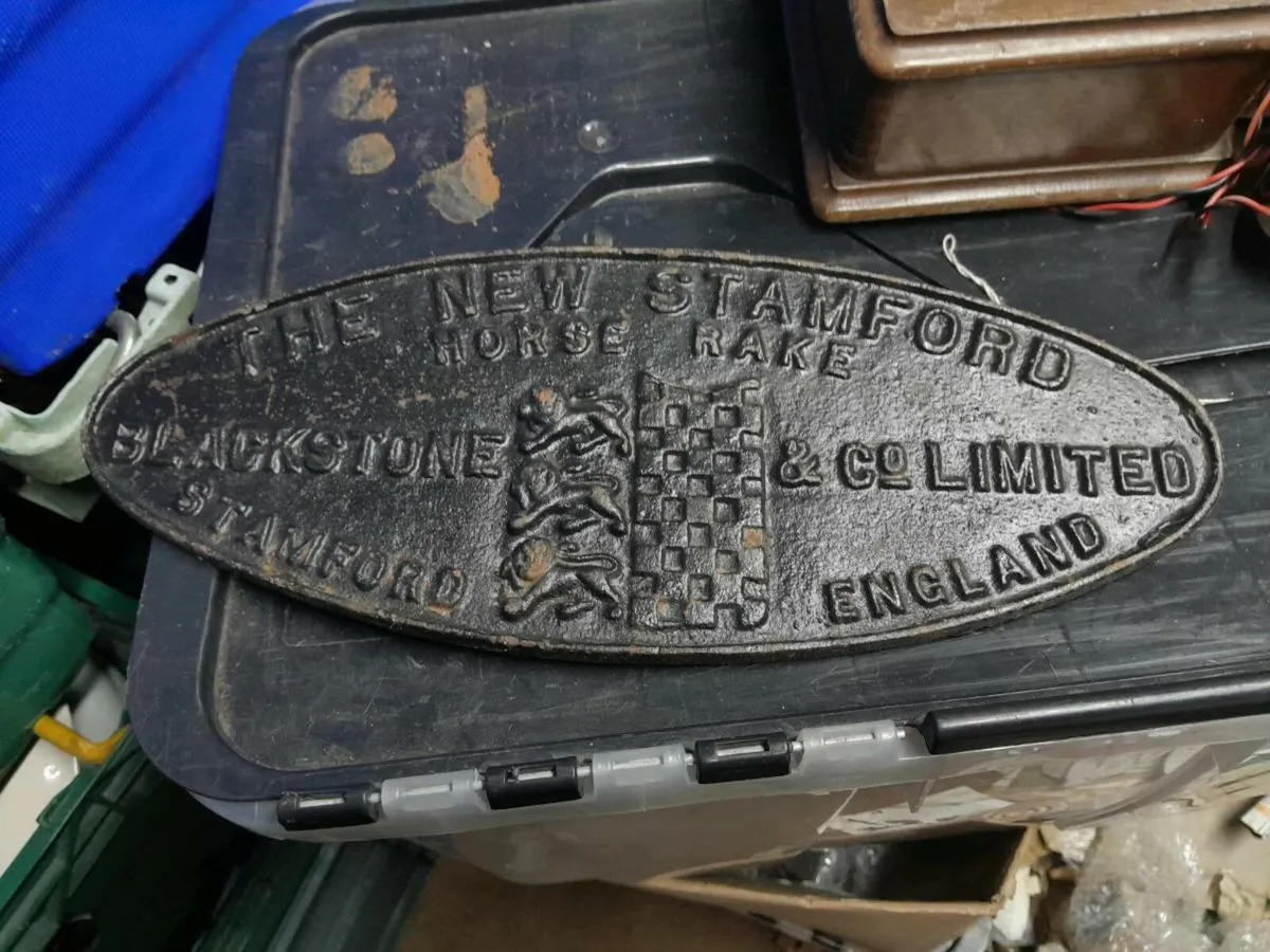 Vintage cast iron plaque - Image 2
