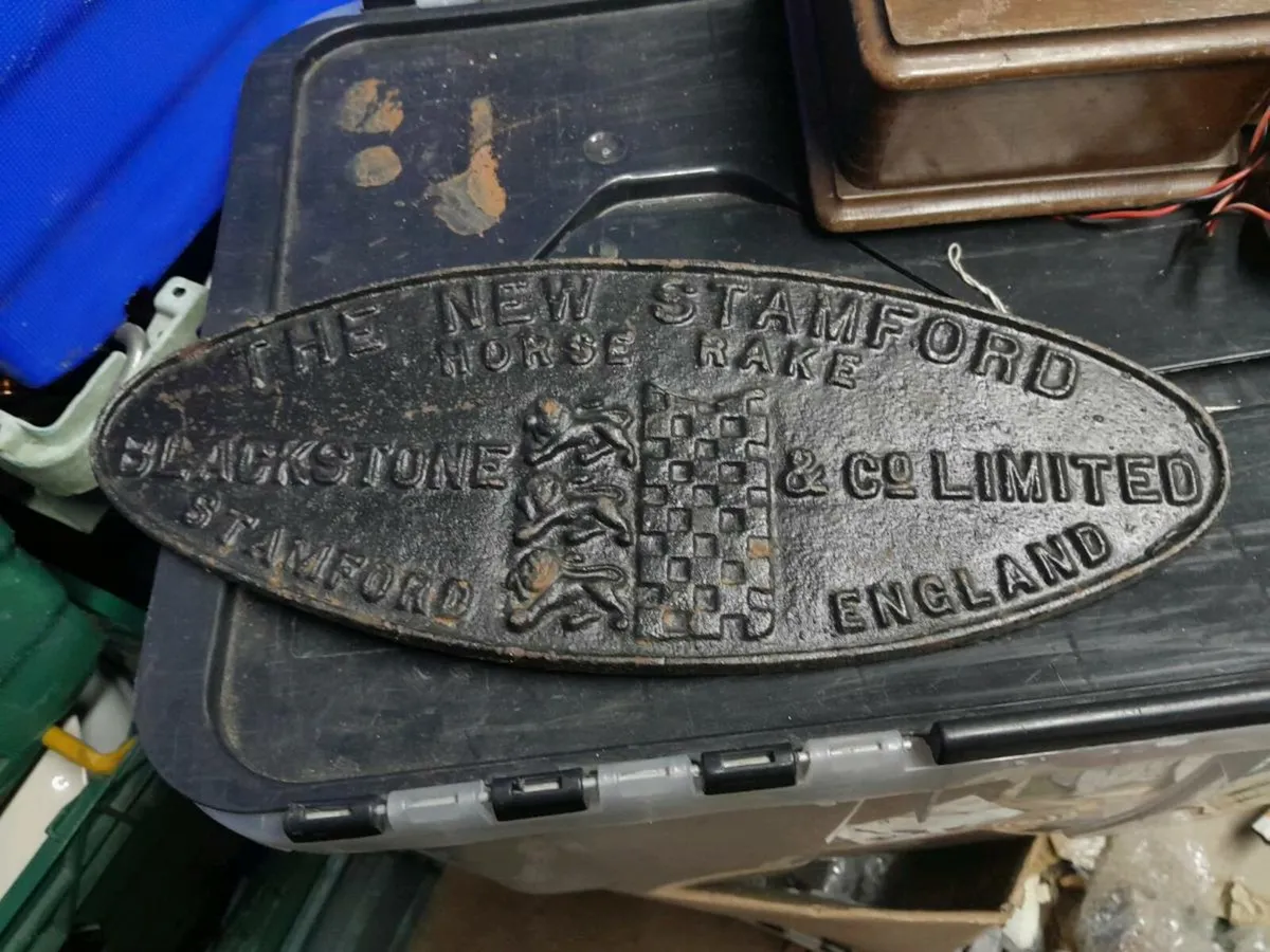 Vintage cast iron plaque - Image 3
