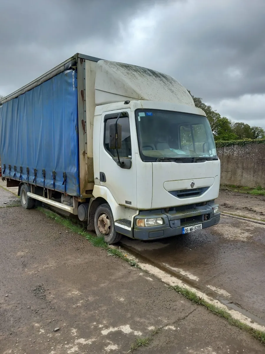 Renault Midlum Truck - Image 1