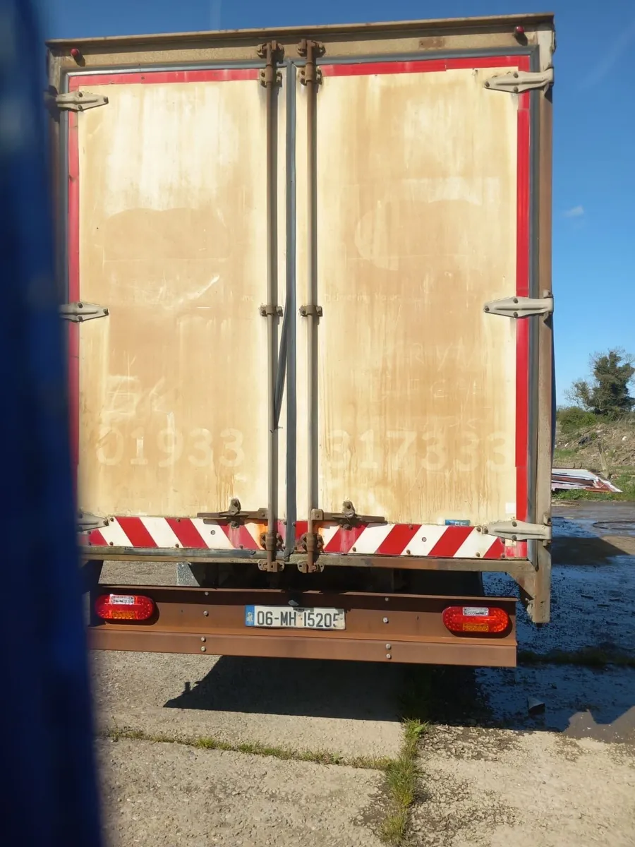 Renault Midlum Truck - Image 2