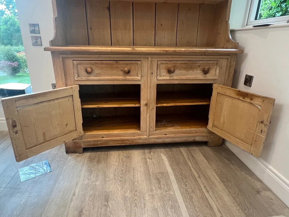 Kitchen dresser - Image 3