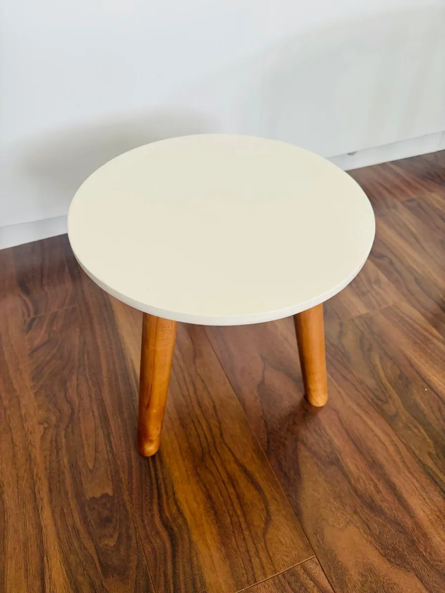 Sofa Side table - Image 1