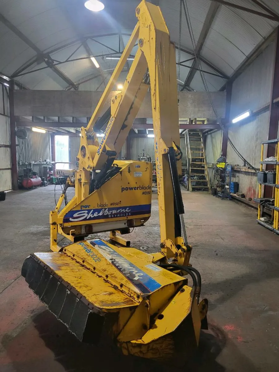 Shelbourne reynolds hedgecutter - Image 1