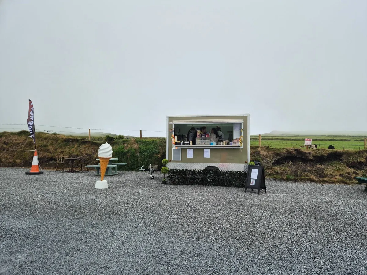 Coffee / Food trailer - Image 2