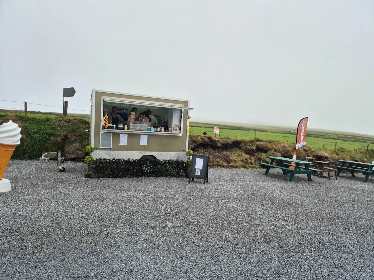 Coffee / Food trailer - Image 4