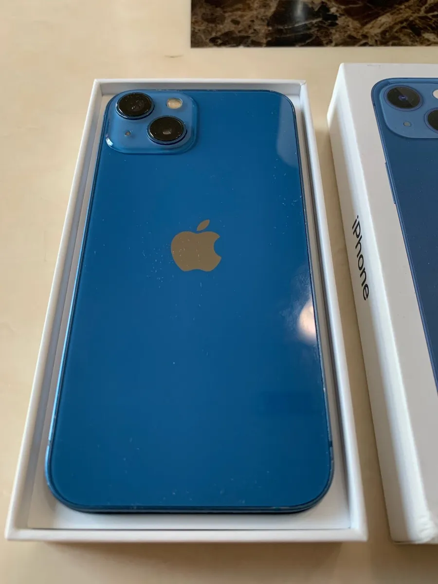iPhone 13 128GB Blue - Image 2