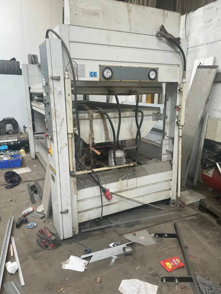 Hydraulic Press - Image 4