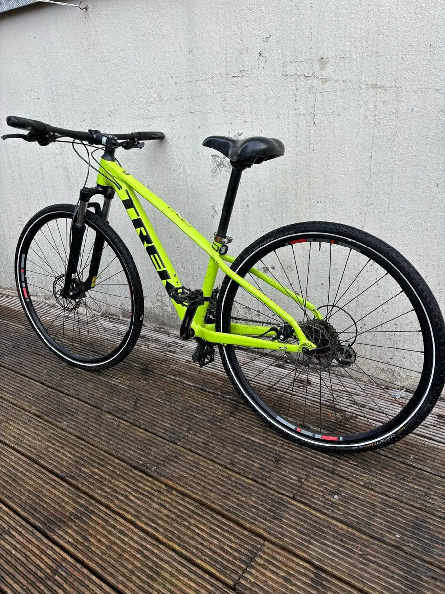 Trek marlin 5 S-M size - Image 1