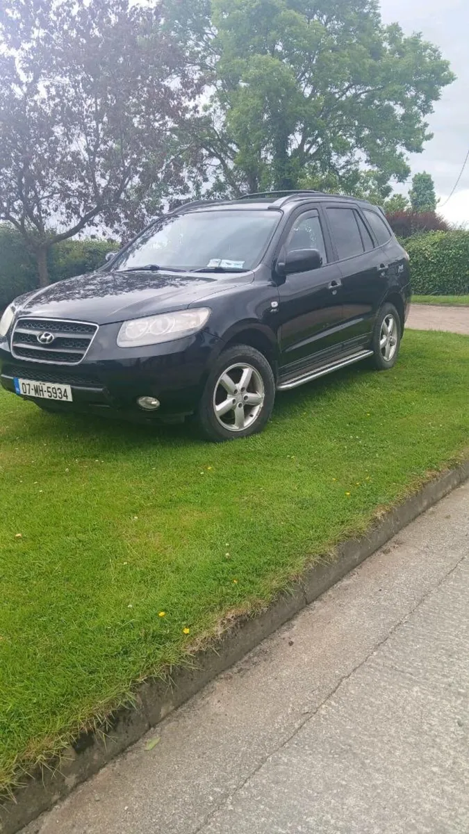 Hyundai santa fe - Image 1