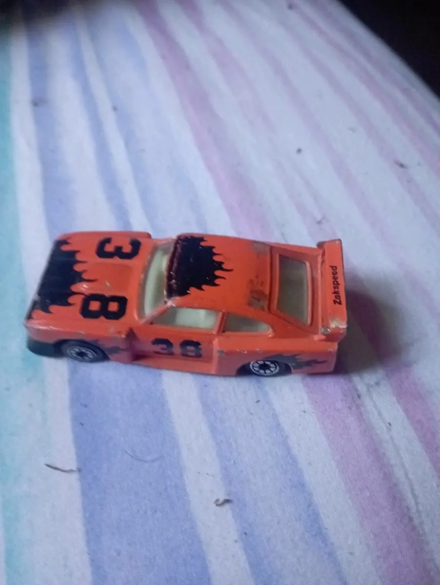 VINTAGE 1980 CORGI FORD CARPI RACING CAR - Image 1