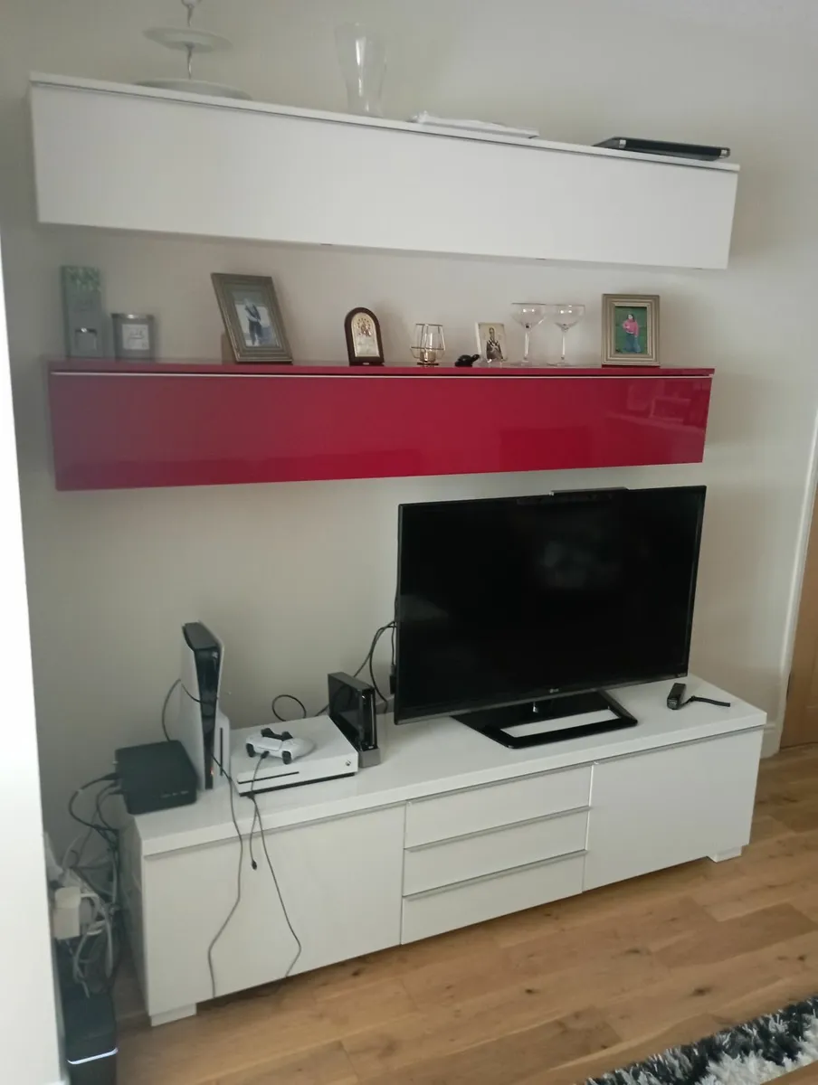 Tv stand and two wall units - Image 1