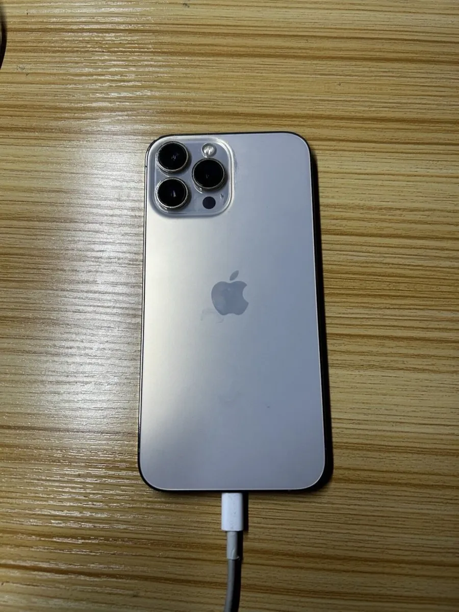 I phone 13 pro max - Image 1