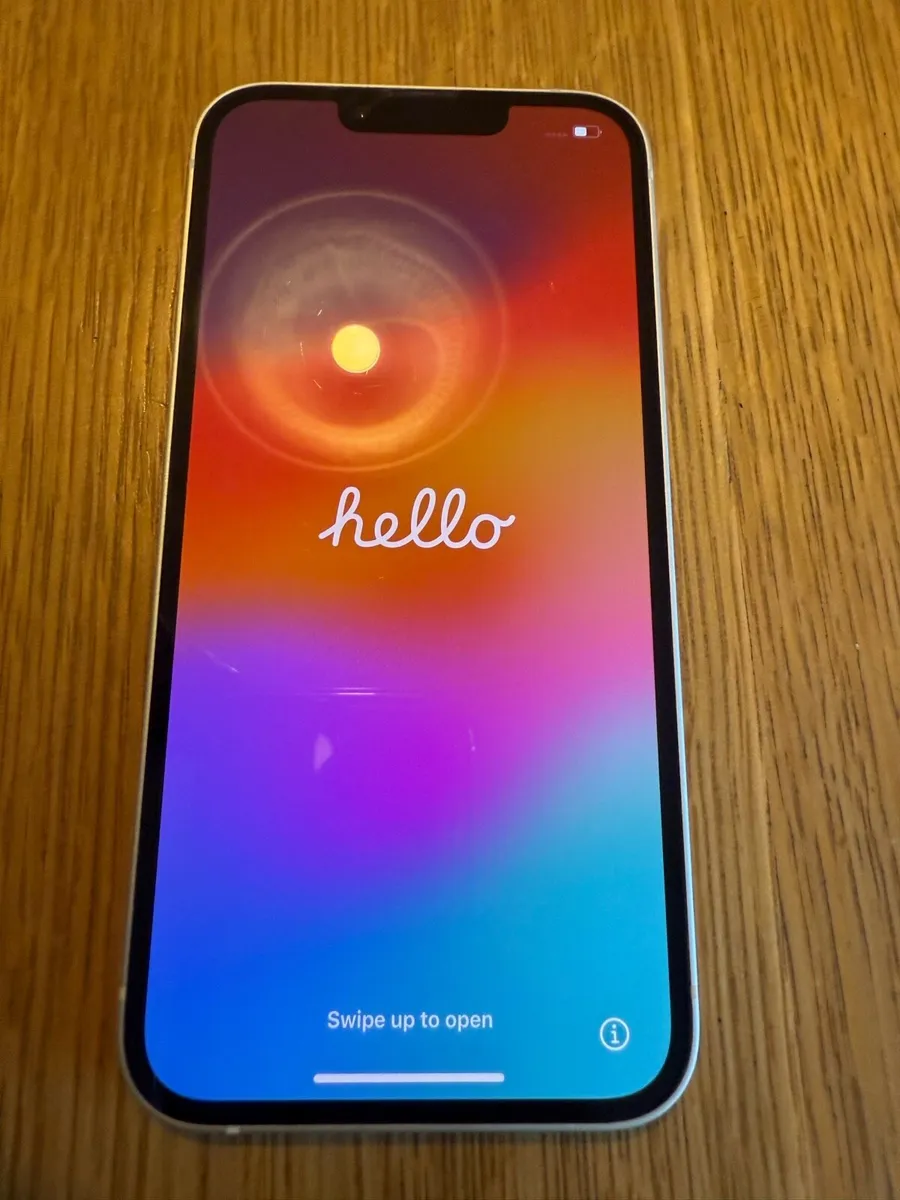 I phone 13 - Image 4