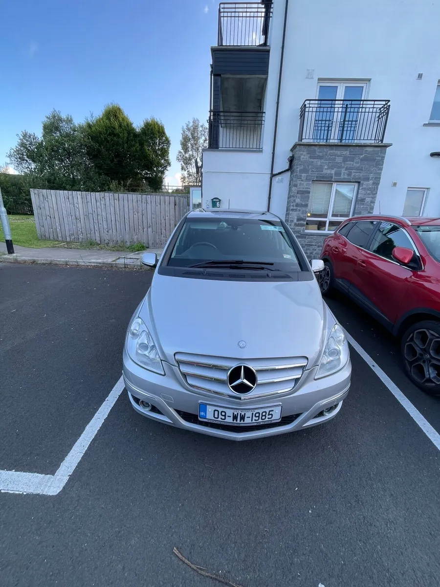 Mercedes-Benz B-Class 2009 - Image 1