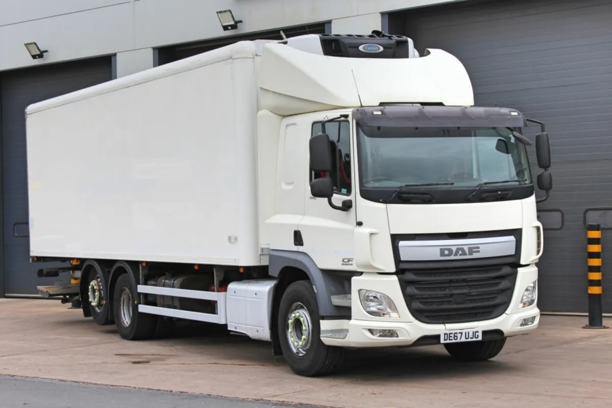2017 DAF CF370 6X2 FRIDGE LORRY - Image 1