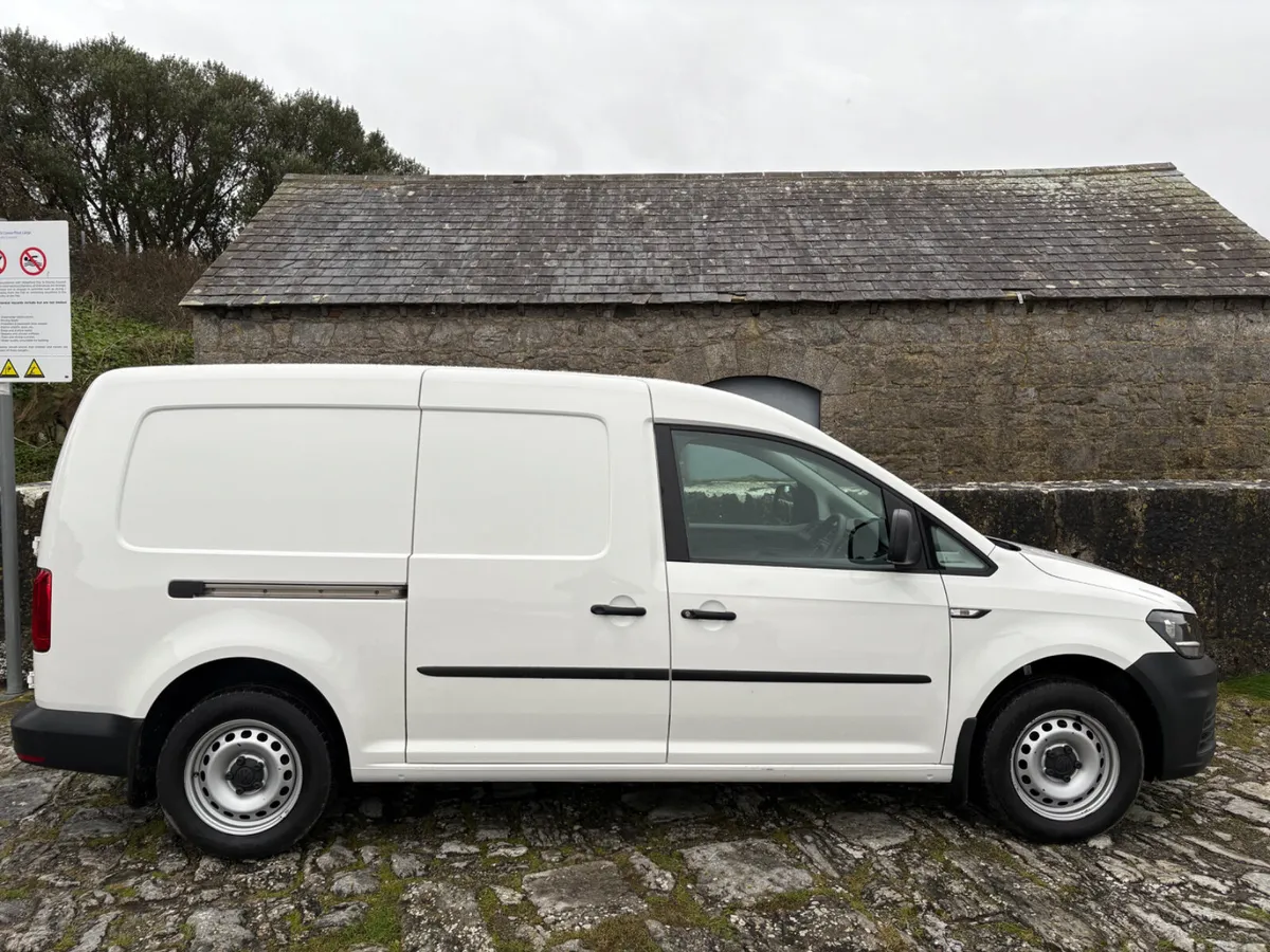 2019 Volkswagen Caddy Maxi (includes VAT) - Image 3