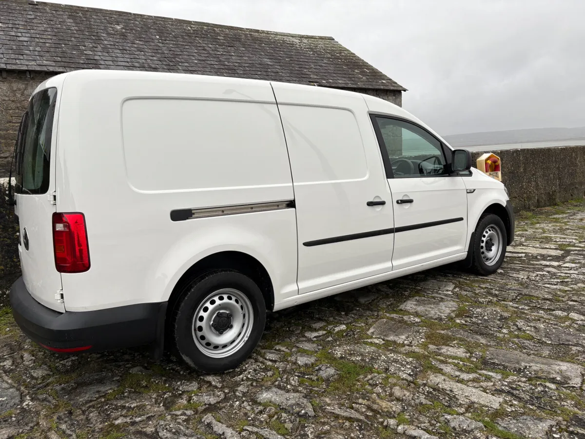 2019 Volkswagen Caddy Maxi (includes VAT) - Image 4