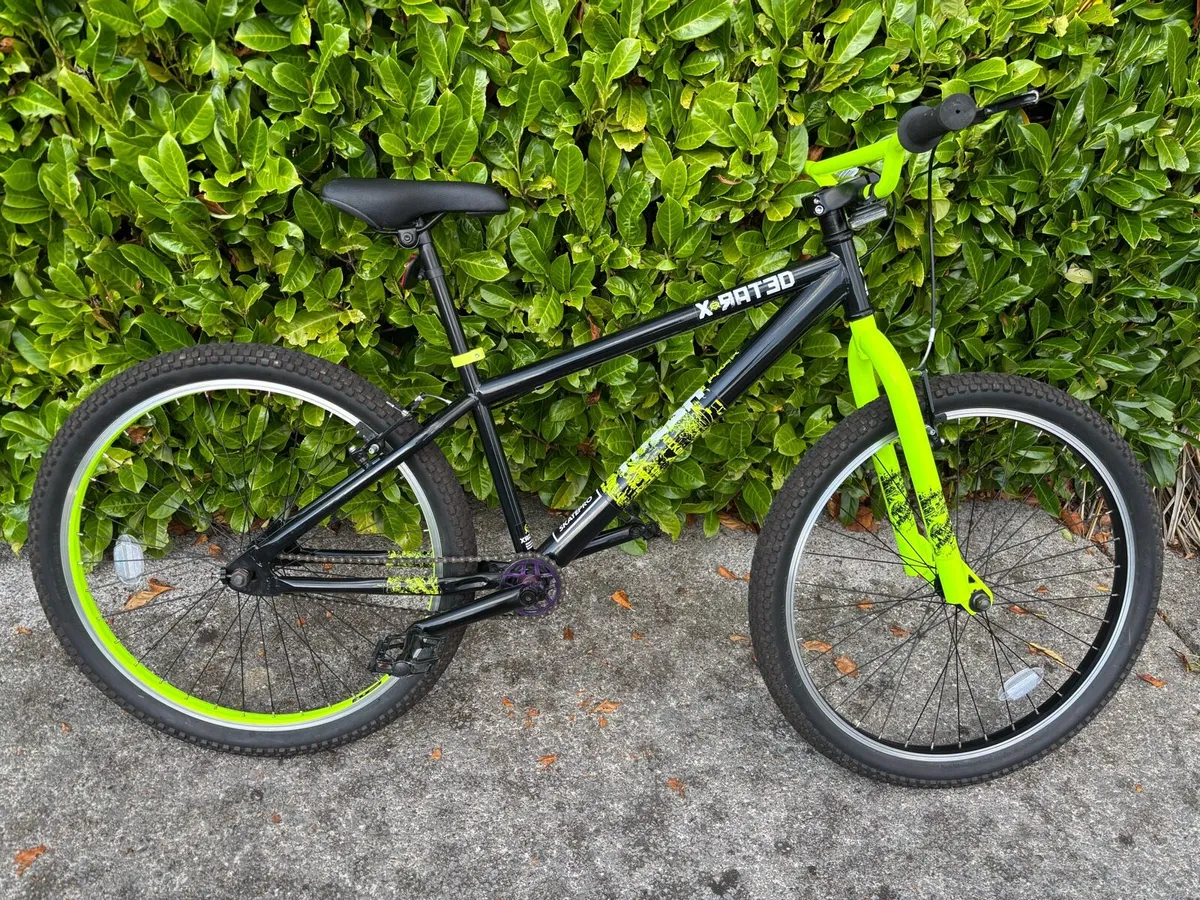 Halfords X-Rated BMX dirt bike - Image 3