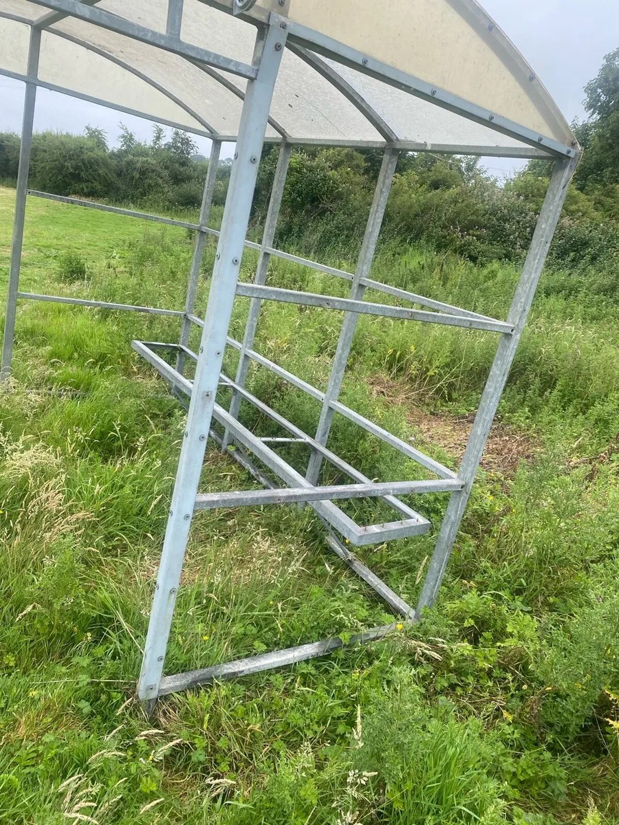 Bus shelter /shed /roof - Image 2