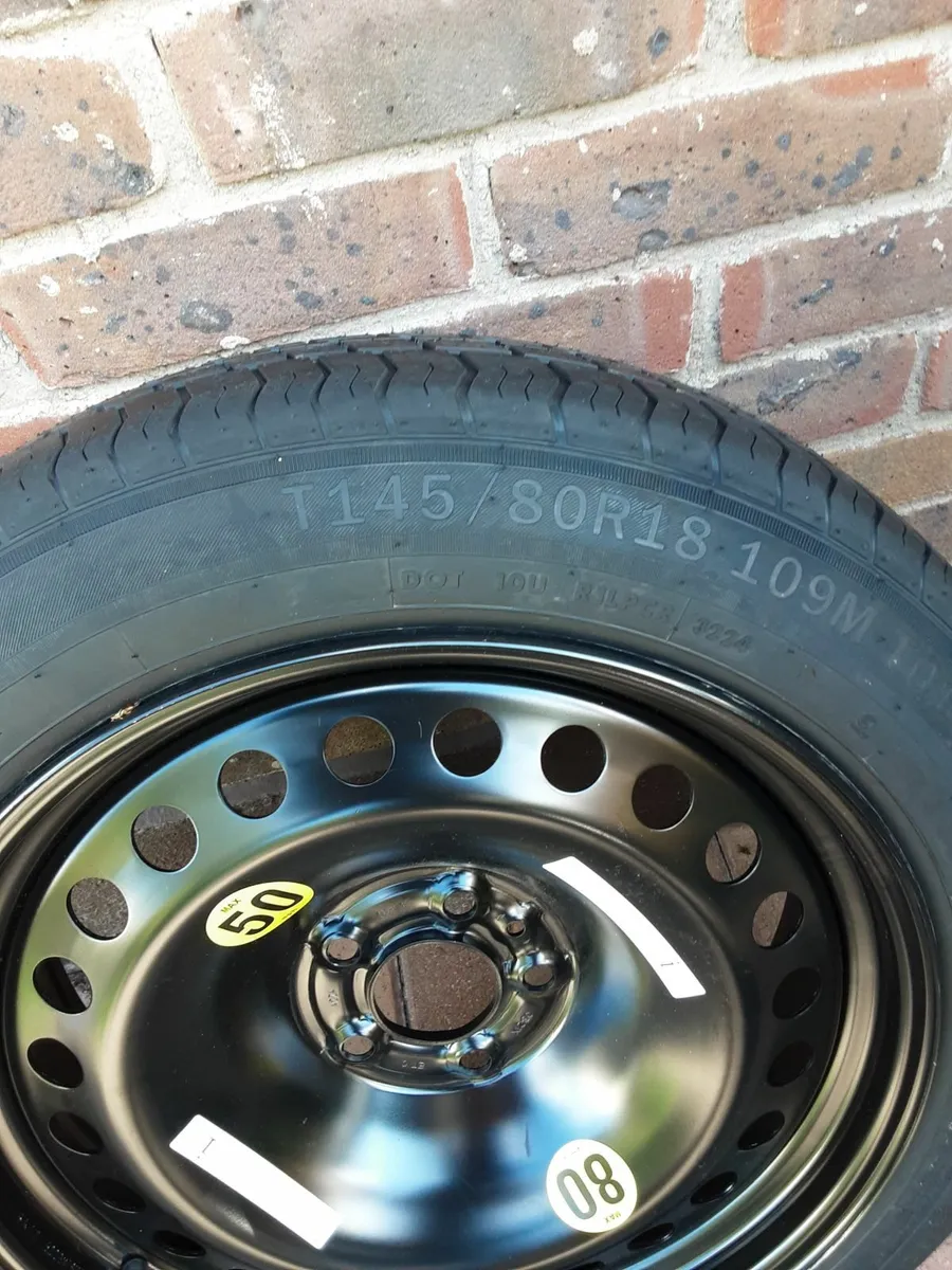 Spare wheel space saver - Image 1