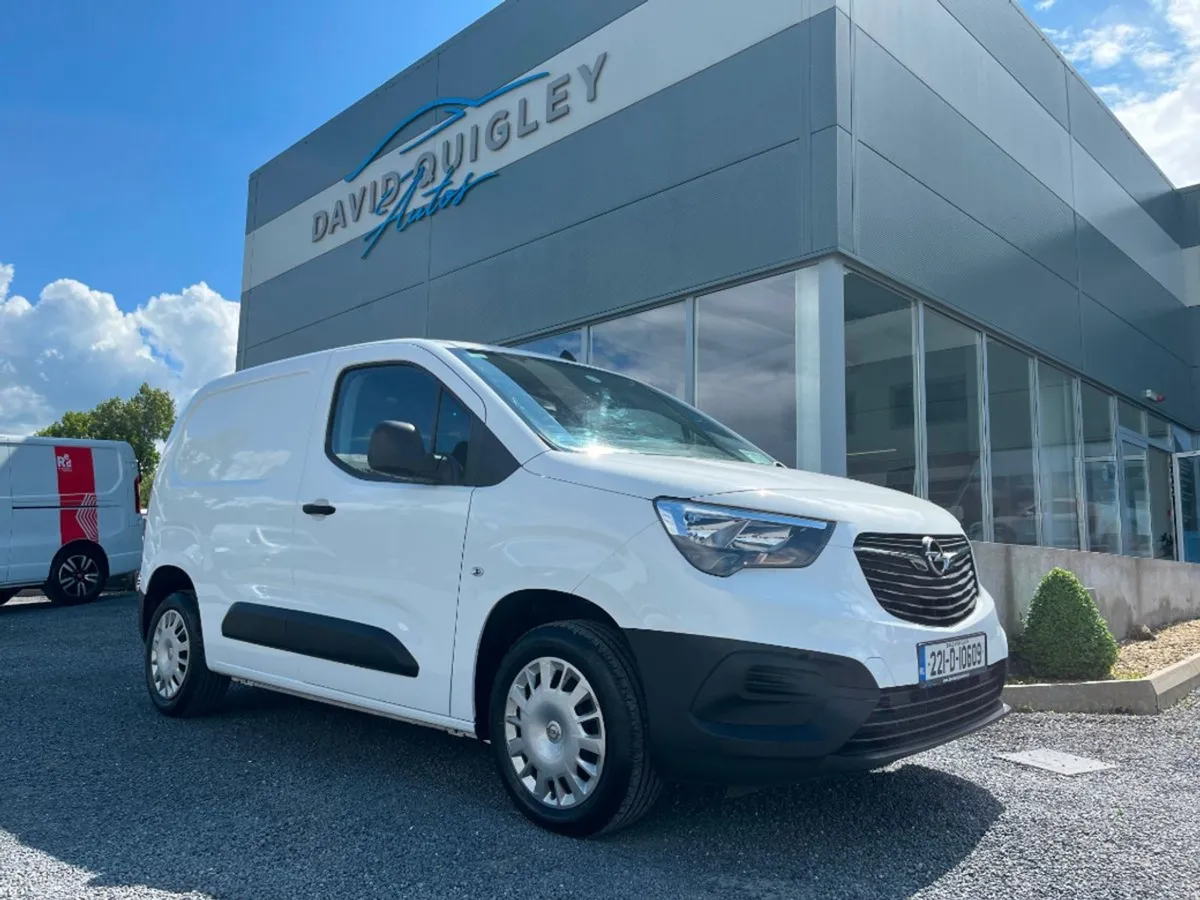 Opel Combo 1.5d 100BHP 6sp 5d quality Assured Use - Image 1