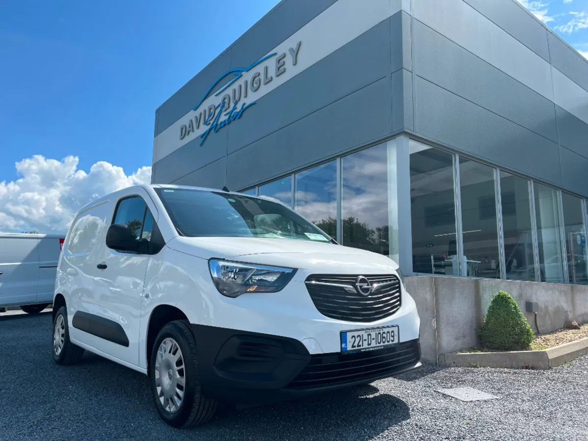 Opel Combo 1.5d 100BHP 6sp 5d quality Assured Use - Image 2