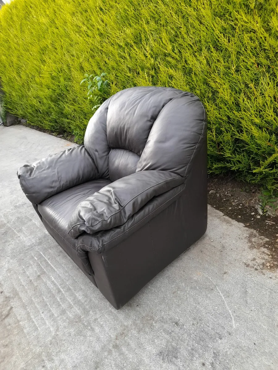 leather sofa chair - Image 3
