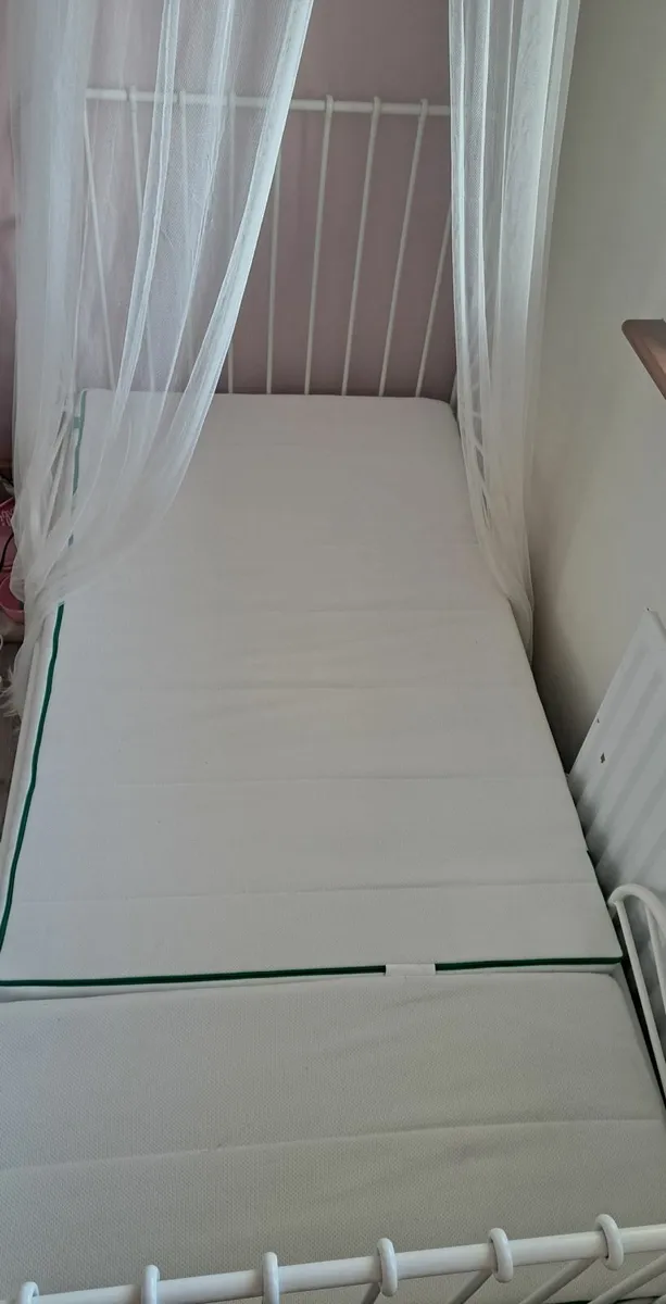 Extendable Toddler Bed - Image 2