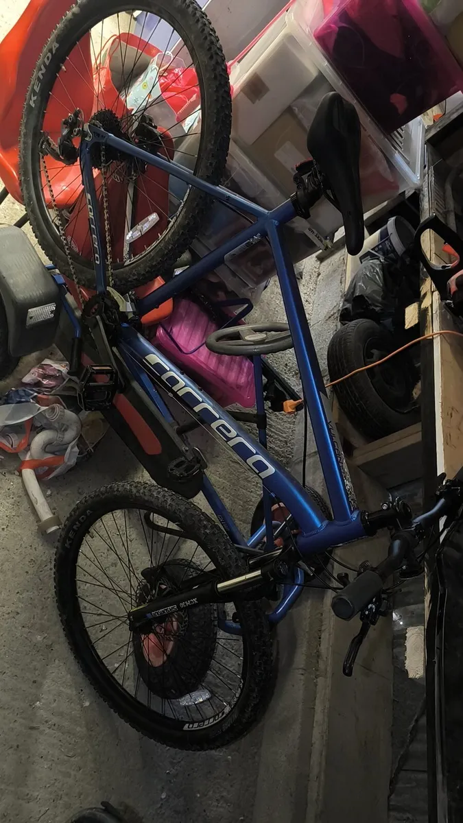 Carrera bike