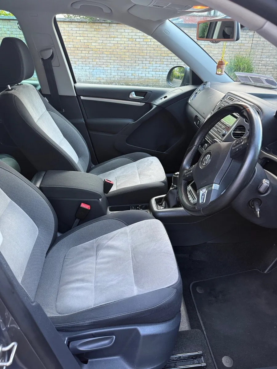 Volkswagen Tiguan 2013, 2.0 TDI, 147000 Km - Image 4
