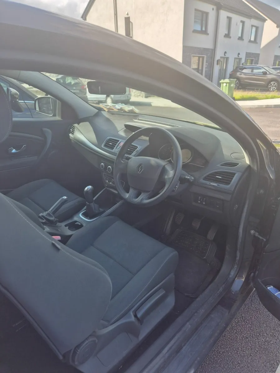 Renault Megane 2010 - Image 4