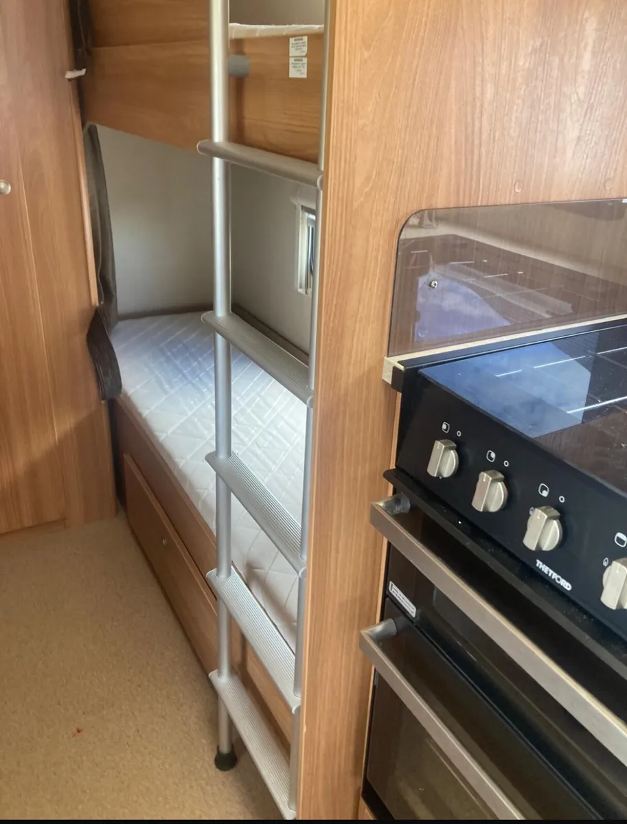 Caravan - Image 4