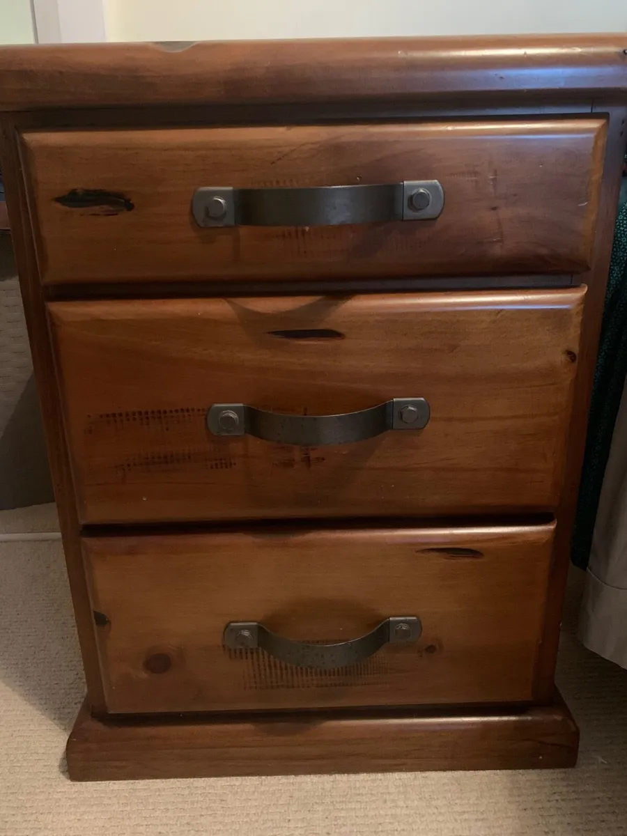 Dressing  Table  & 2 bedside lockers - Image 3