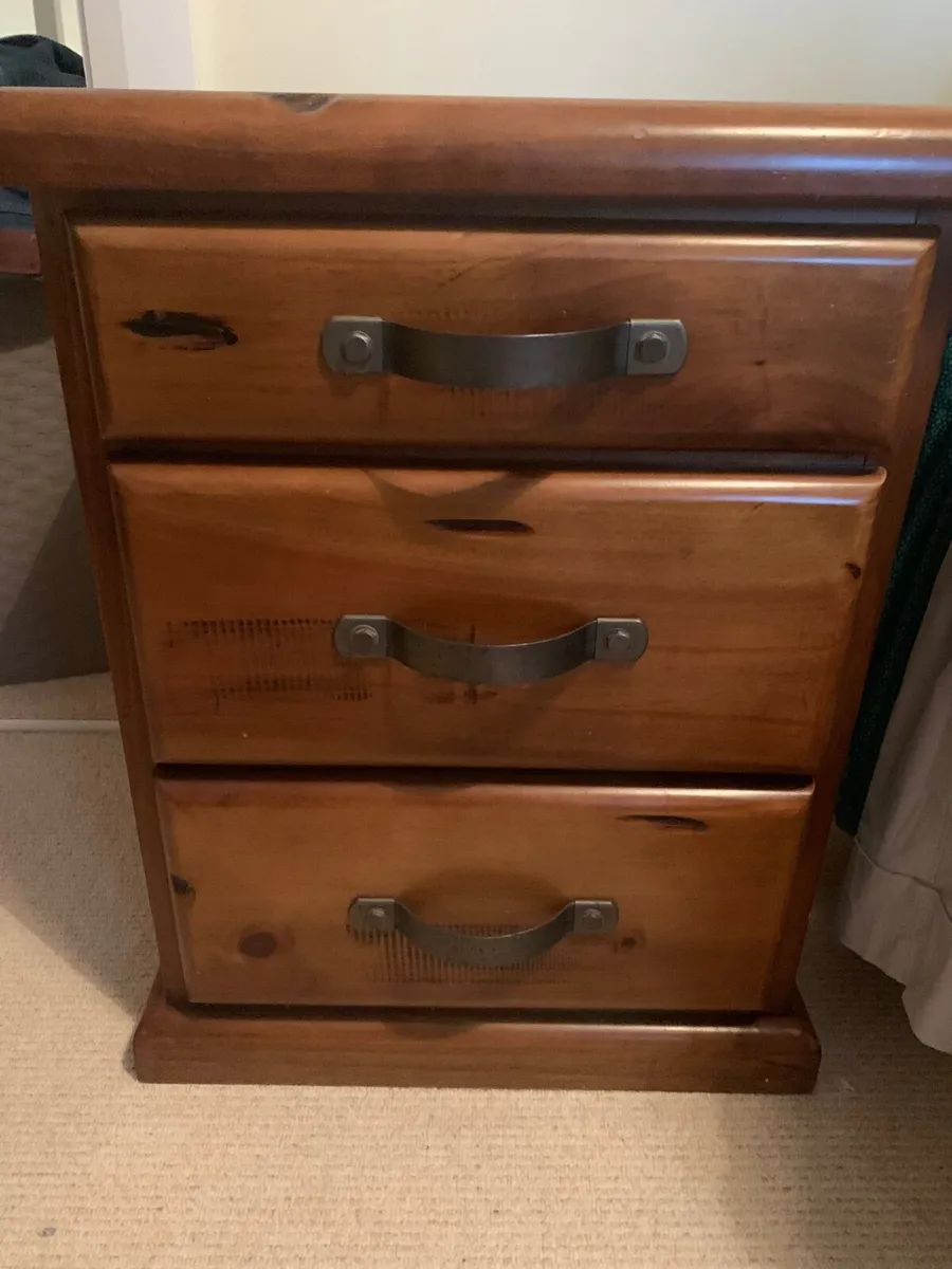 Dressing  Table  & 2 bedside lockers - Image 4