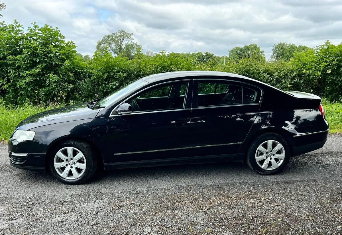 Volkswagen Passat 2007 1.6 FSI new nct 7/26 - Image 2