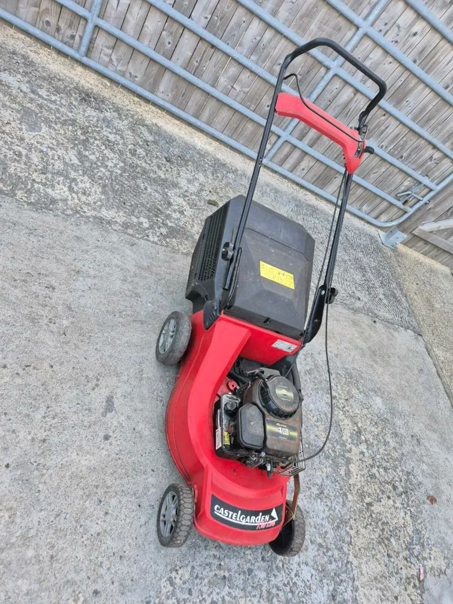 Castlegarden push lawnmower - Image 3