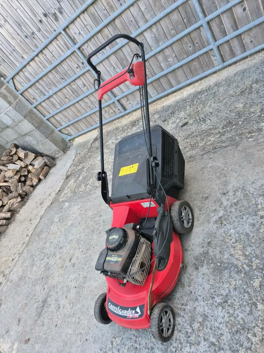 Castlegarden push lawnmower - Image 4