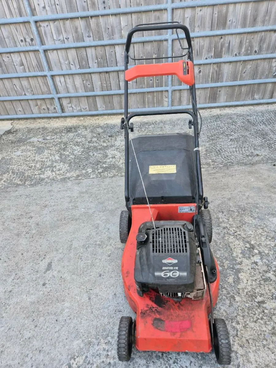 Castlegarden self Drive lawnmower - Image 1