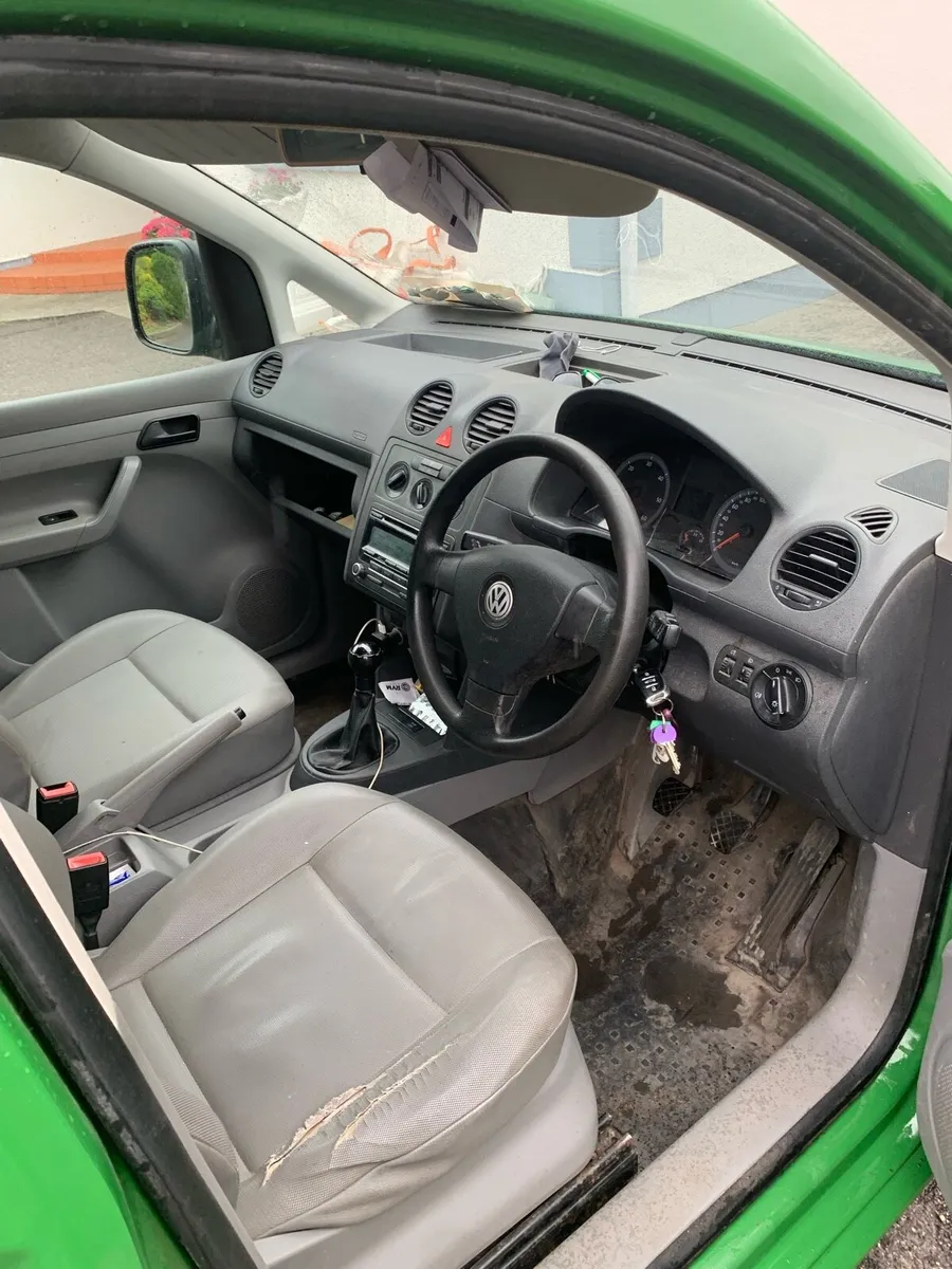 VW Caddy Van - Image 2